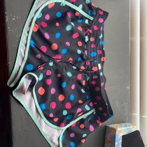 Polkadot no boundary athletic shorts